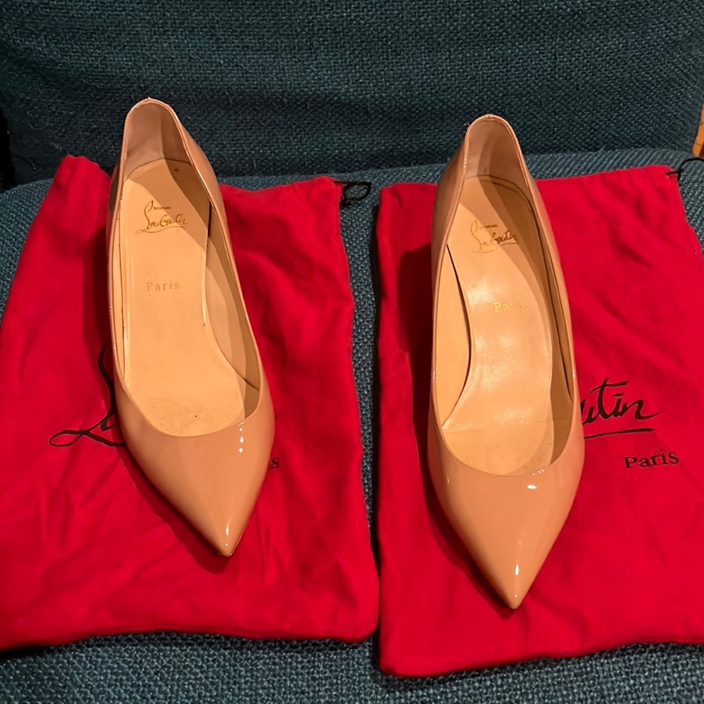 Discontinued Pigalle Louboutins! Short heel